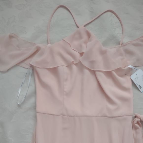 New 🎀 Chiffon halter ruffle off shoulder gown maxi dress Sample Bill Levkoff